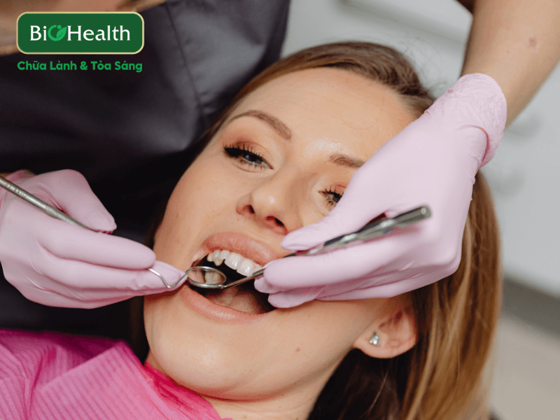 Cách khắc phục tụt lợi ở người già hiệu quả tại nhà và nha khoa - Biohealth