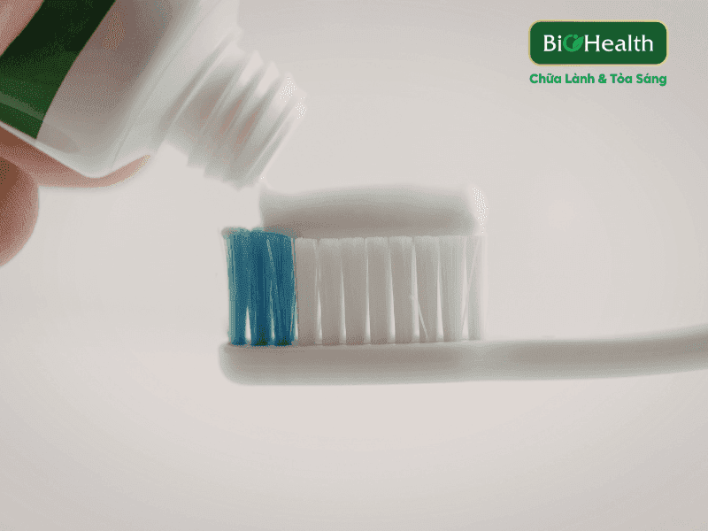 kem đánh răng nuốt được - BioHealth 89 Trần Văn Dư